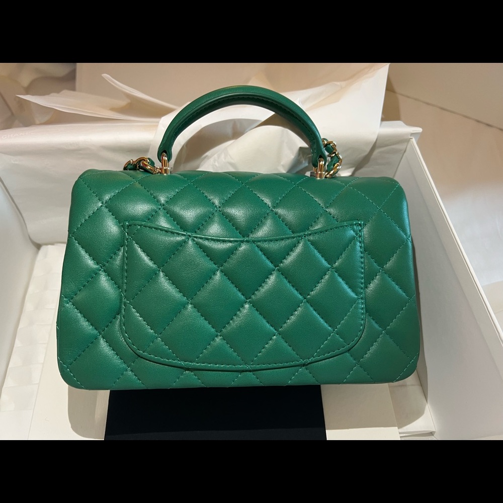 ❌SOLD❌💚💚Chanel mini rectangular top handle GREEN 💚💚 - Picture 6 of 12